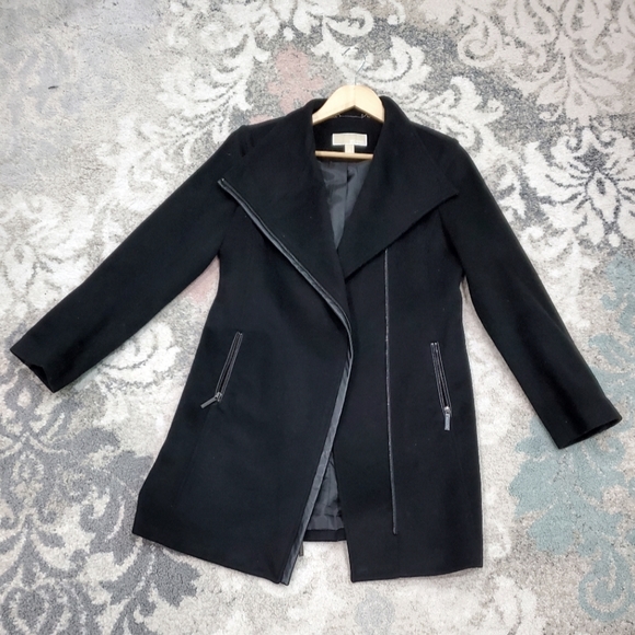 Michael kors coat - Picture 2 of 6
